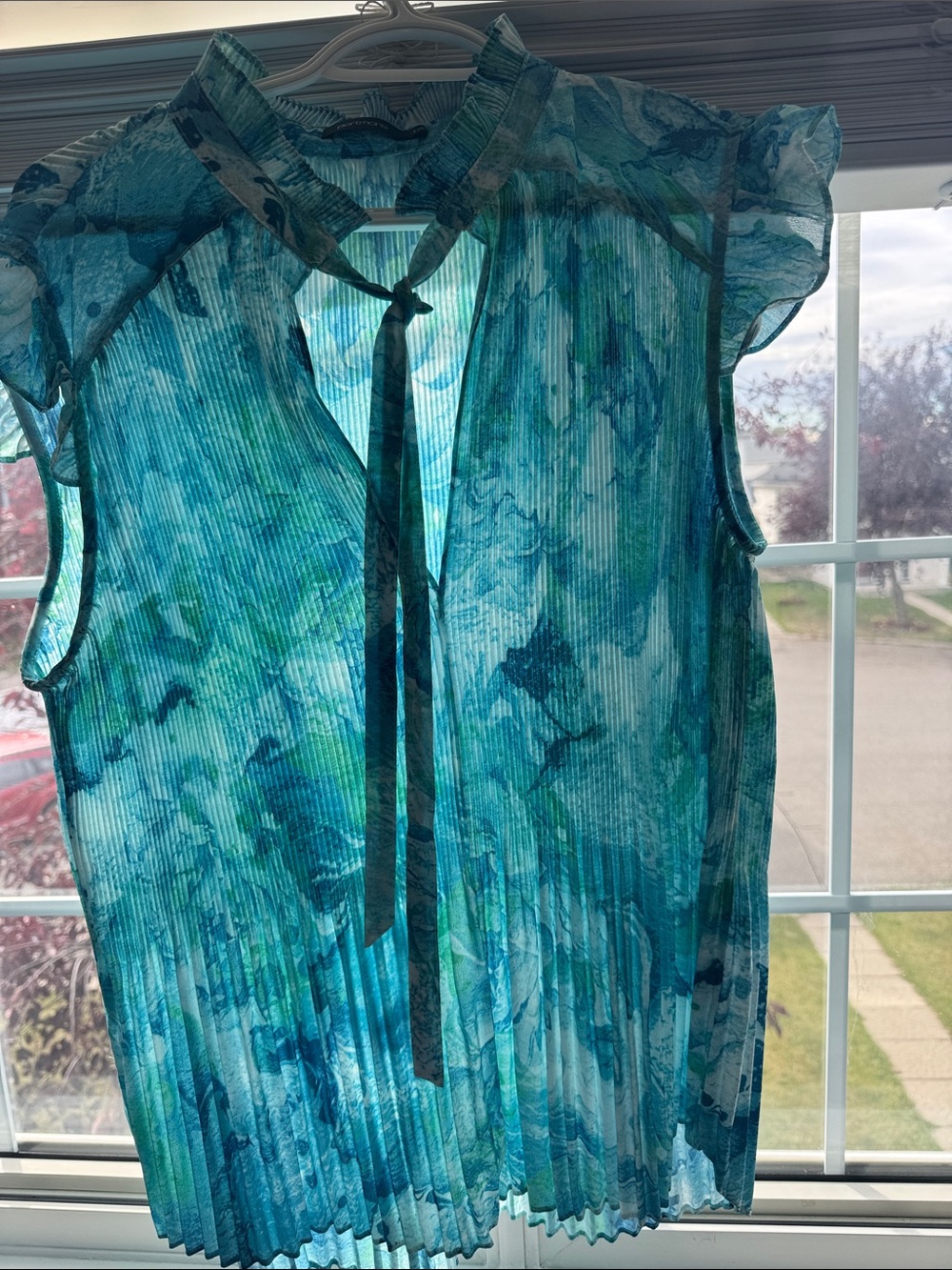 Portmans Teal and Aqua Pleated Tie-Neck Blouse
